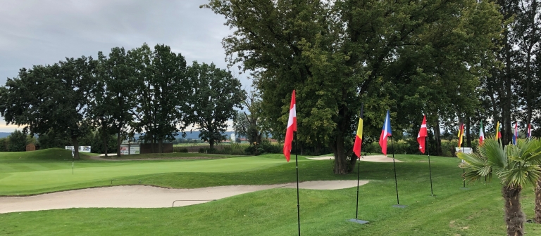 Denmark and Italy fight for the first place in the 2020 ...